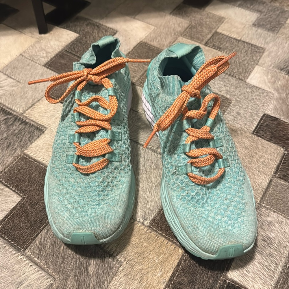 No Bull Knit Runner in real